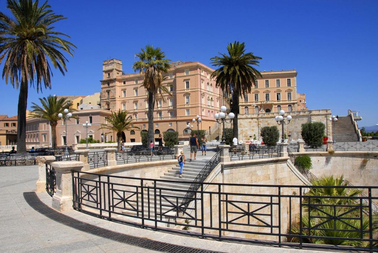 Sky Moon Cagliari Centro Vista Mare Exterior foto