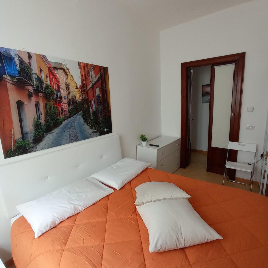 Sky Moon Cagliari Centro Vista Mare Exterior foto